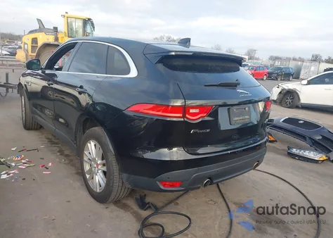 2018 Jaguar F-Pace 30T Prestige from USA, damaged, VIN SADCK2GX6JA292565